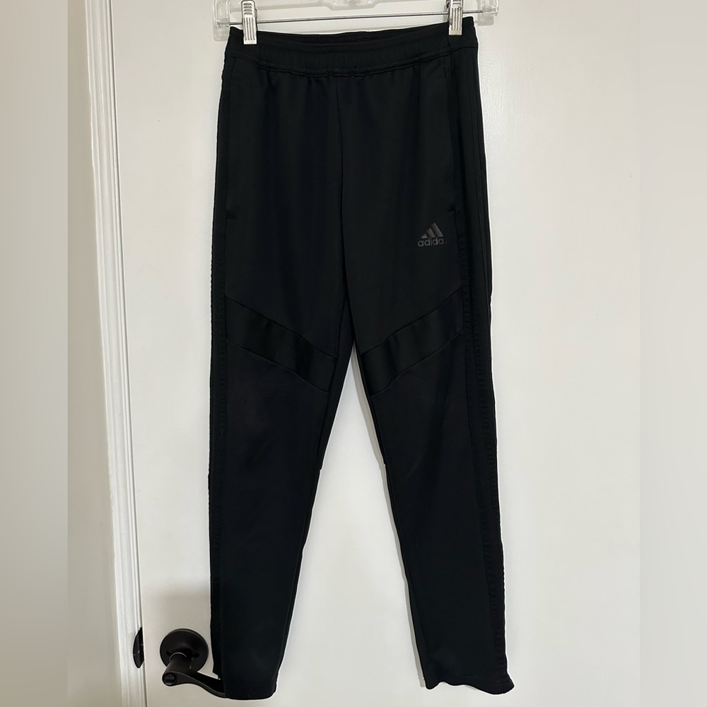 🔥🔥🔥 Adidas Tyro Pants !!!